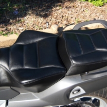 BMW K1200GT: Solo Leather Saddle | Rectangles