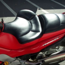 BMW K1200RS: Day-Long Solo Seat | Half-moon
