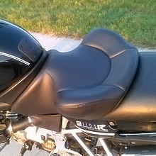 Solo All Black Vinyl with Halfmoon pattern
