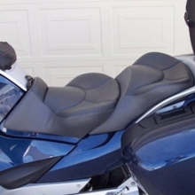 BMW R1200RT: Dual with Halfmoon Pattern