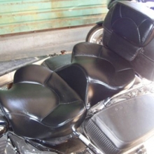Harley-Davidson Road King: Dual Seats