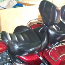 Harley-Davidson Road King: Day-Long Dual Saddle and Backrests