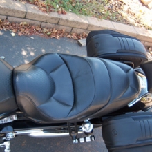 Harley_Davidson V-Rod: Solo Leather Saddle