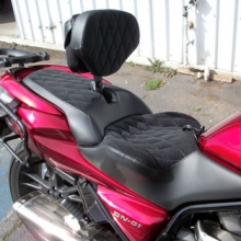 Honda DN-01: Day-Long Solo | Graphite Velour Insert | Vinyl Sides | Sm. Diamond Pattern with RCP Backrest & Pouch