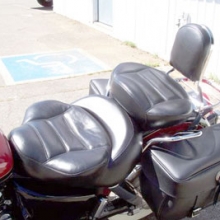 Honda Shadow: Dual Black Vinyl with Rectangles