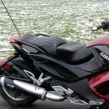 Can Am Spyder: Solo Black Small Diamond Pattern