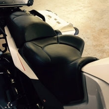 KTM1290ADV: Solo All Black Vinyl Half-Moon pattern