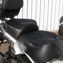 Moto Guzzi Stelvio: Dual Day-Long | Leather Insert with Vinyl Ssides | Rectangle Pattern