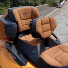 Dual seat with RCP drivers backrest, done in Sunbrella inserts and Rectangle pattern.