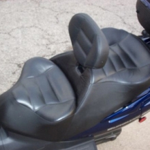 Suzuki Burgman: Dual All Vinyl with RCP Backrest