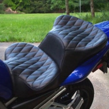 Yamaha FZ1: Dual All Vinyl, Small Diamonds
